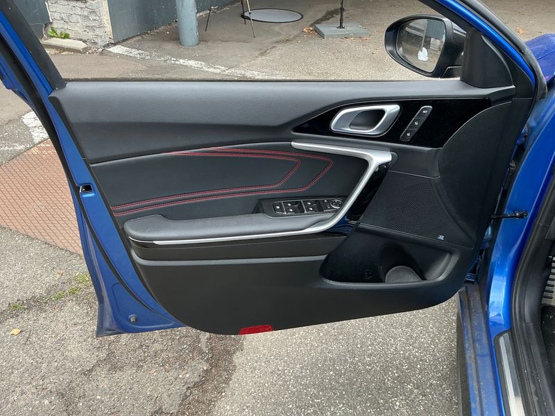 Kia pro_cee'd 1.6 TGDI GT 2021 – снимка 27