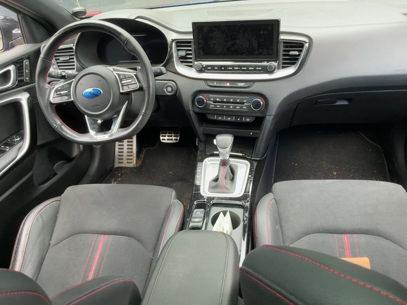 Kia pro_cee'd 1.6 TGDI GT — zdjęcie 12