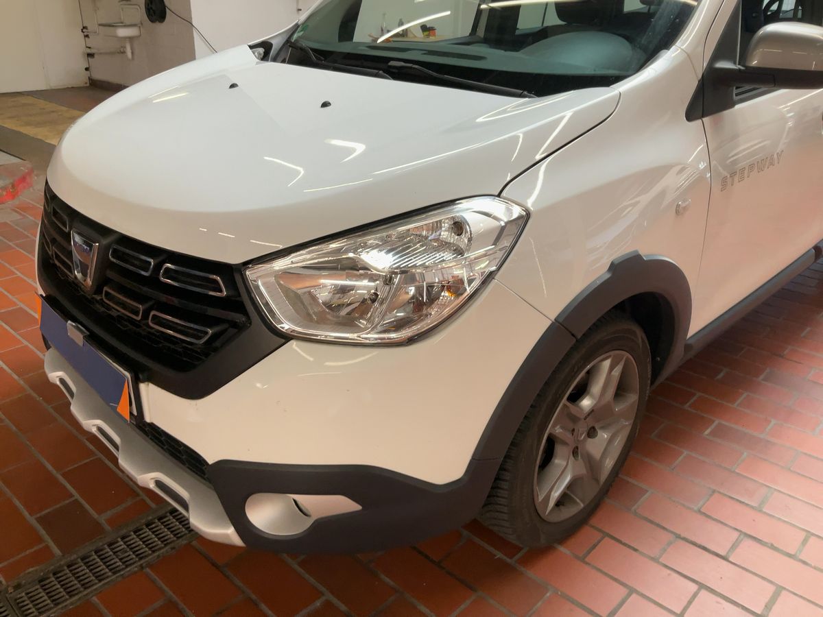 Dacia Lodgy 1.3 TCe Stepway Plus
