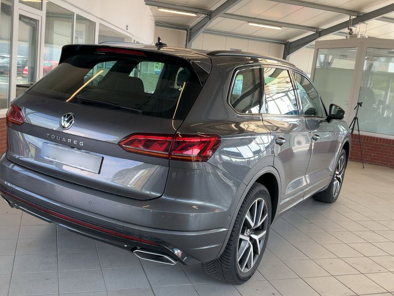 Volkswagen Touareg 3.0 V6 TDI R-Line 4Motion — zdjęcie 6
