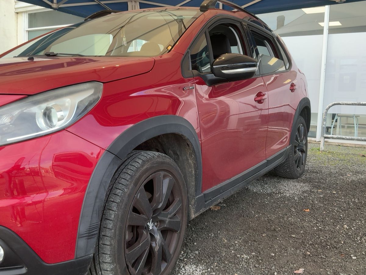 Peugeot 2008 1.2 e-THP GT Line