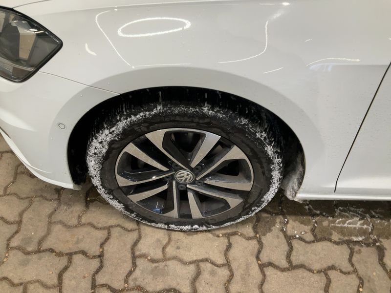 Volkswagen Golf VII 1.6 TDI IQ-DRIVE 2019 – снимка 3