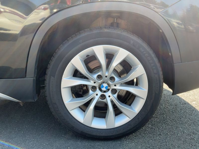 BMW X1 xDrive 20d Luxe 2012 – снимка 5