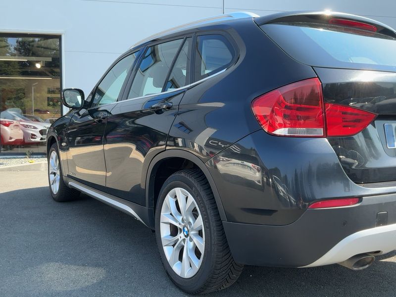 BMW X1 xDrive 20d Luxe — zdjęcie 3