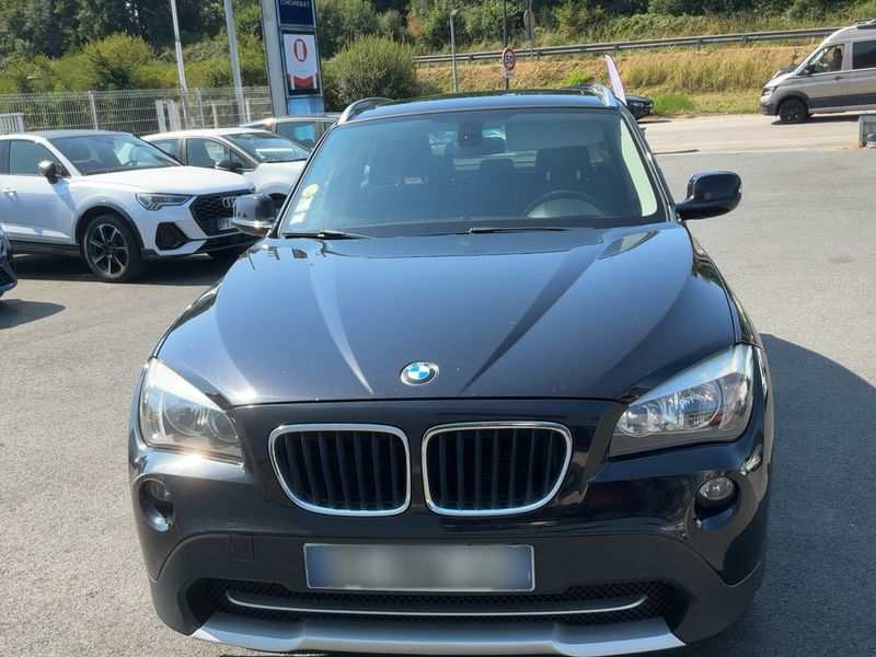 BMW X1 xDrive 20d Luxe — zdjęcie 9