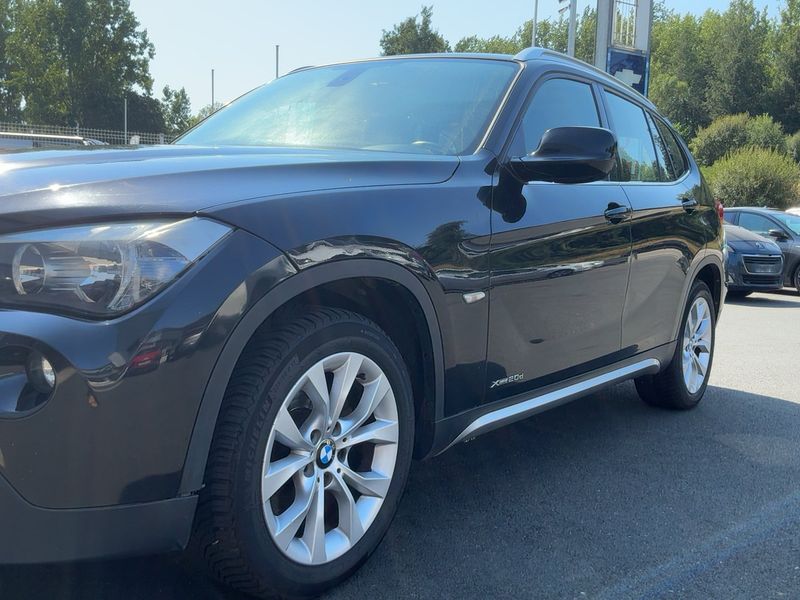BMW X1 xDrive 20d Luxe — zdjęcie 2