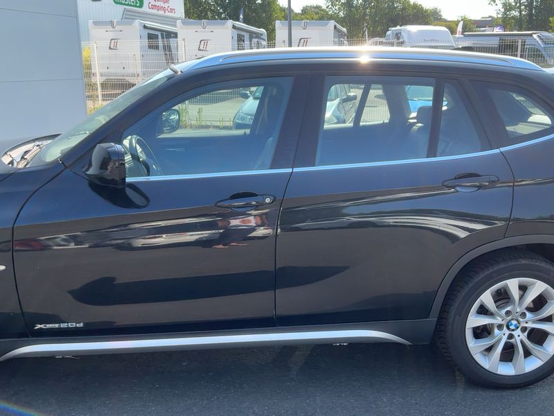 BMW X1 xDrive 20d Luxe — zdjęcie 4