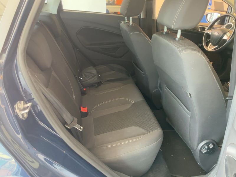 Ford Fiesta 1.5 TDCi Titanium 2017 – снимка 19
