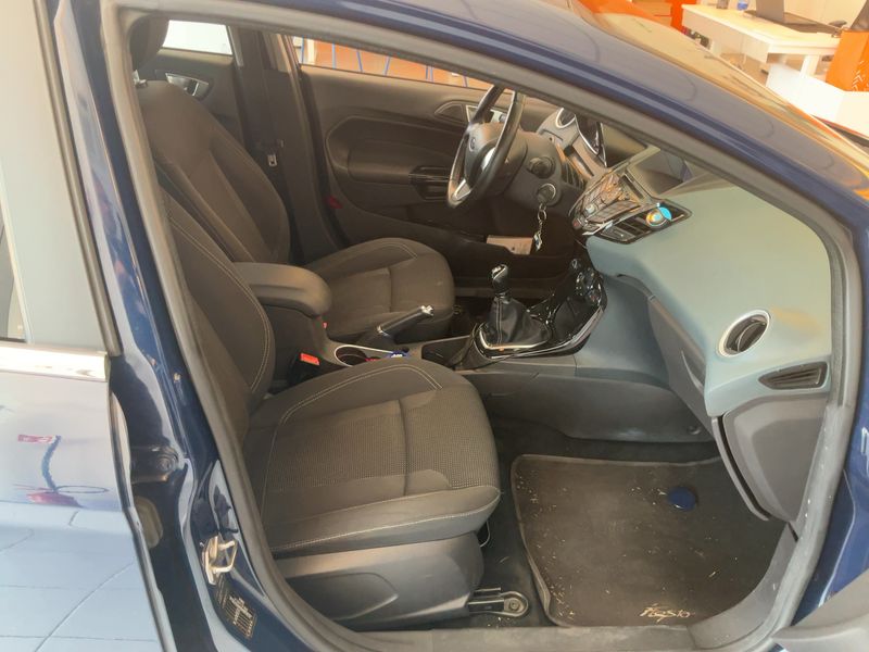 Ford Fiesta 1.5 TDCi Titanium 2017 – снимка 16