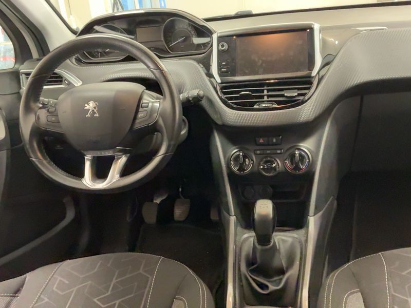 Peugeot 2008 1.2 VTi Active — zdjęcie 12