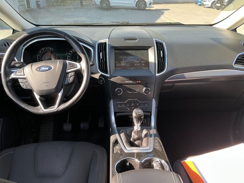 Ford S-Max 2.0 TDCi Titanium — zdjęcie 12