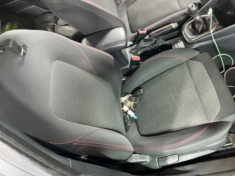Ford Fiesta 1.0 EcoBoost ST-Line 2020 – снимка 29