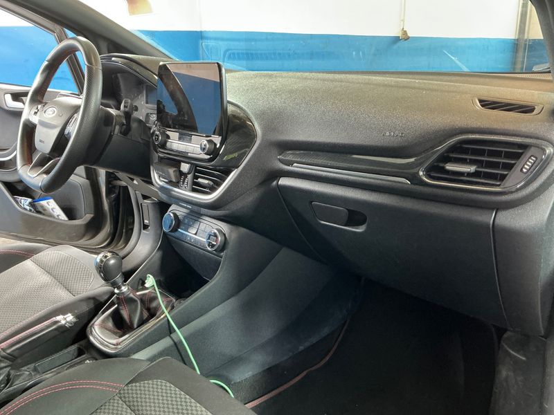 Ford Fiesta 1.0 EcoBoost ST-Line 2020 – снимка 31