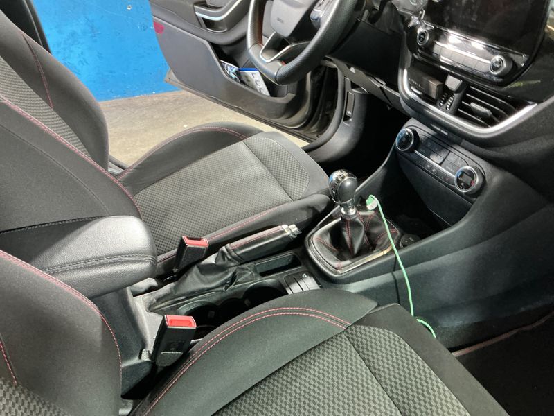 Ford Fiesta 1.0 EcoBoost ST-Line 2020 – снимка 30