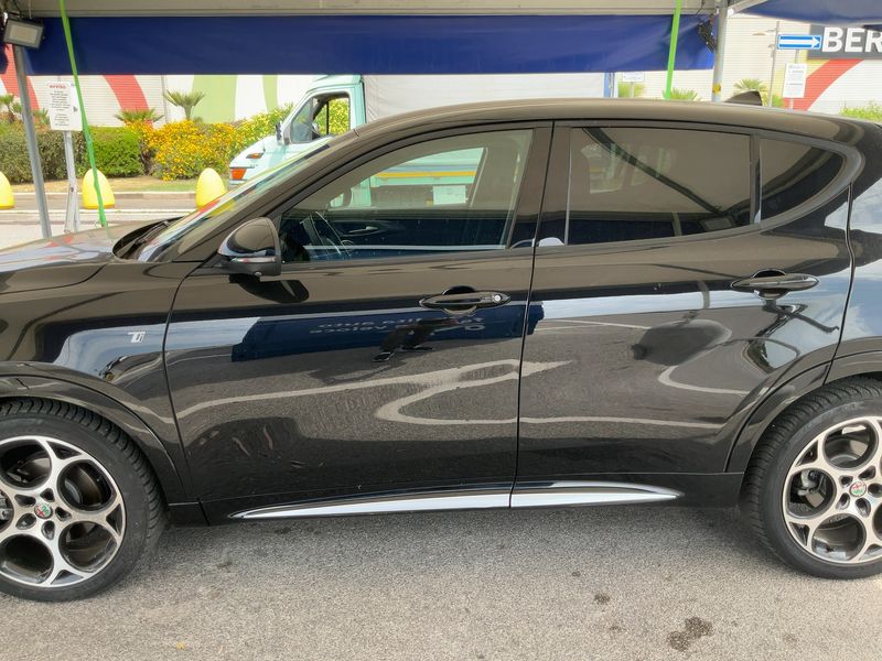 Alfa Romeo Tonale 1.6 VGT-D Ti — zdjęcie 4