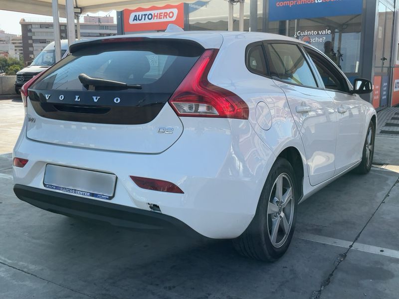 Volvo V40 1.6 D2 — zdjęcie 6