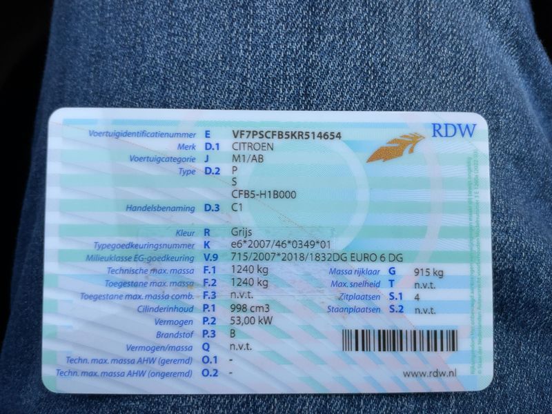 Citroen C1 1.0 VTi Feel — zdjęcie 15
