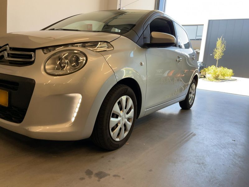 Citroen C1 1.0 VTi Feel — zdjęcie 2