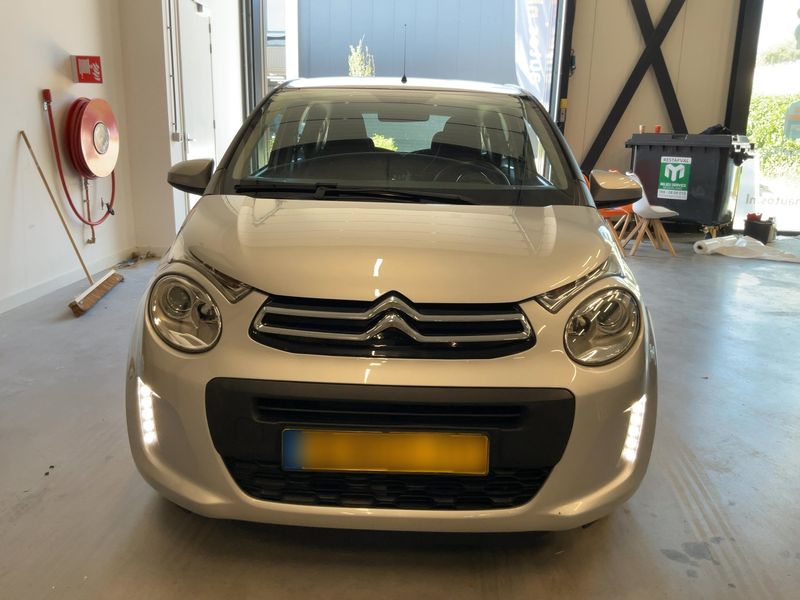 Citroen C1 1.0 VTi Feel — zdjęcie 9