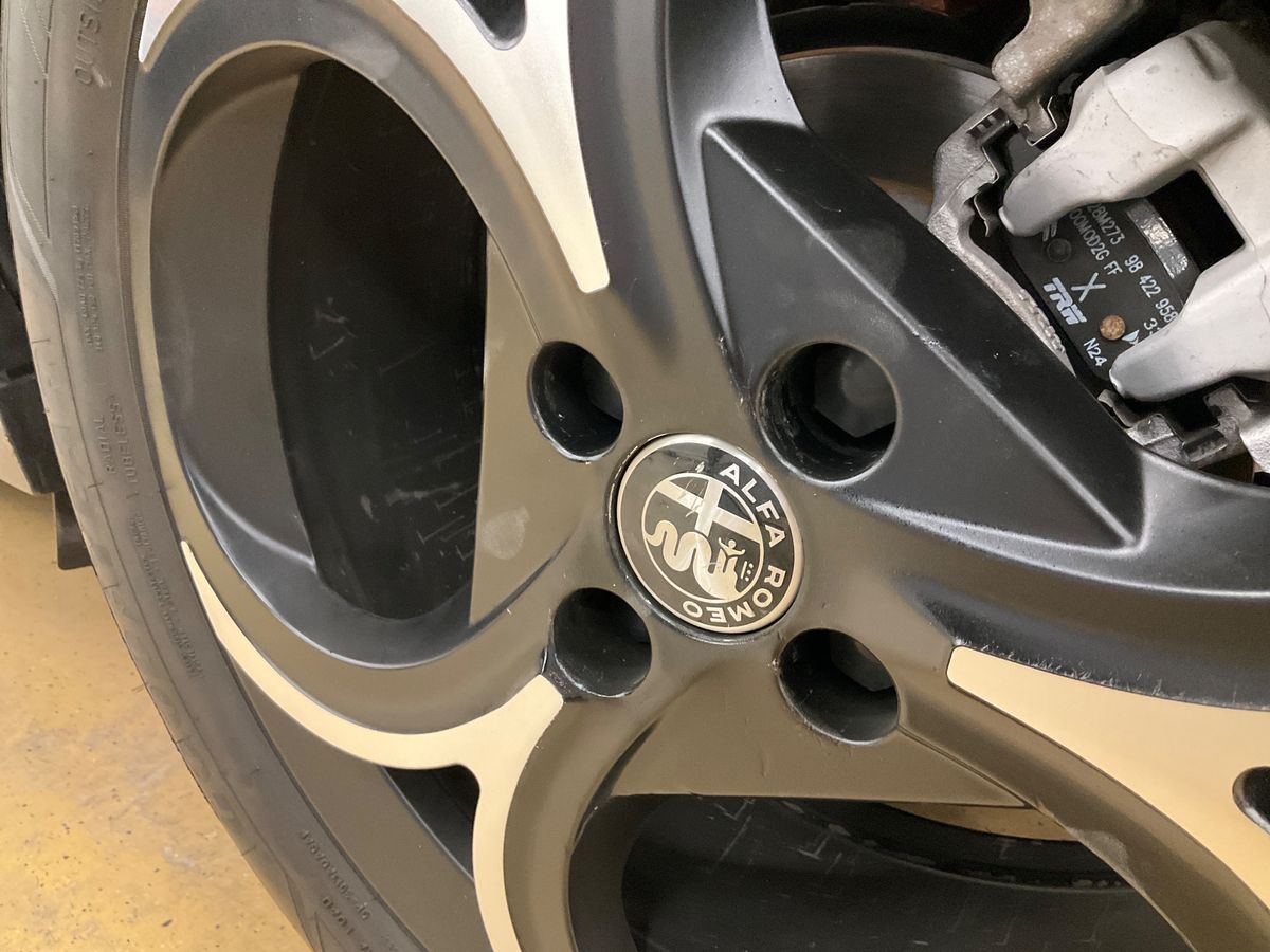 Alfa Romeo 2025 — photo 36