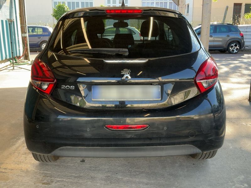 Peugeot 208 1.2 e-VTi Style 2018 – снимка 7