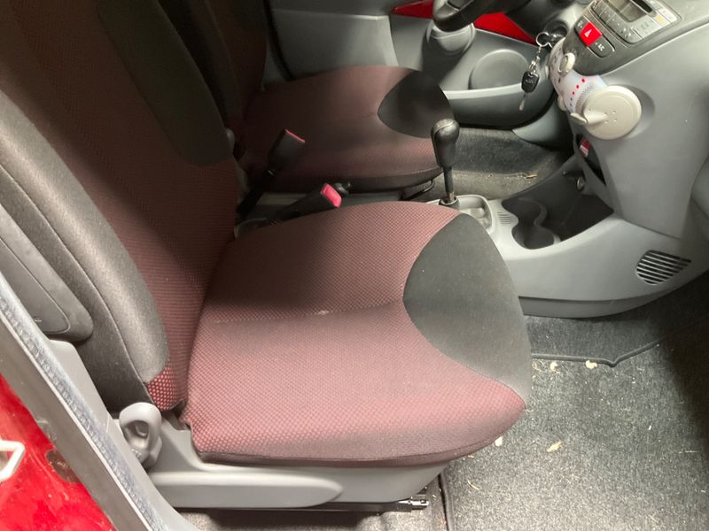 Toyota Aygo 1.0 Limited Edition 2010 – снимка 26