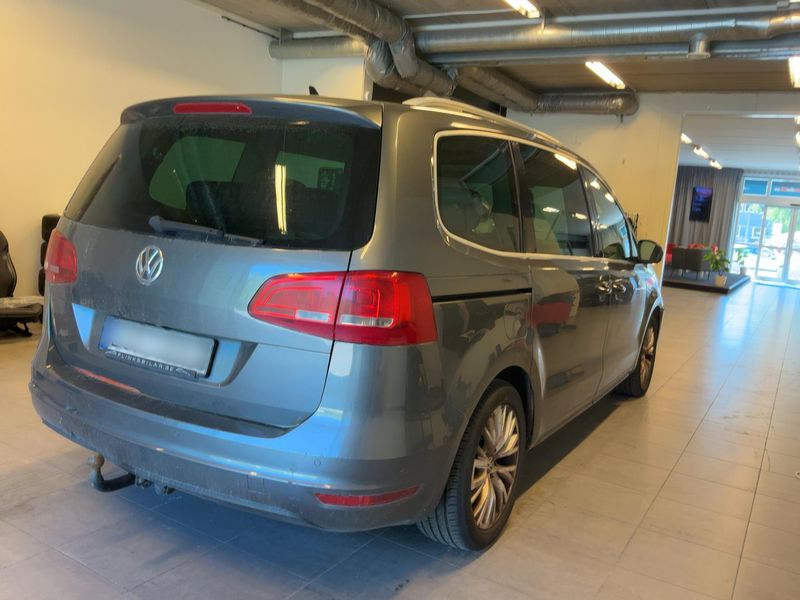 Volkswagen Sharan 2.0 TDI Highline BlueMotion Tech 2011 – снимка 8