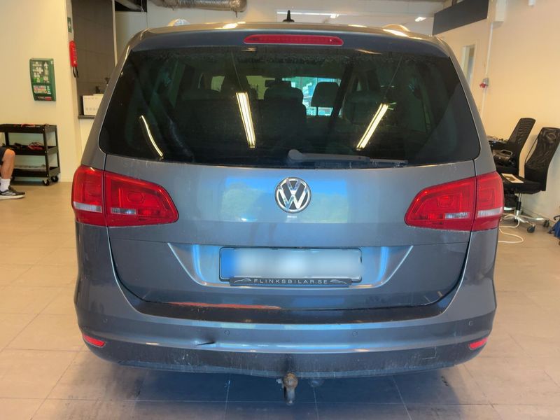 Volkswagen Sharan 2.0 TDI Highline BlueMotion Tech 2011 – снимка 7
