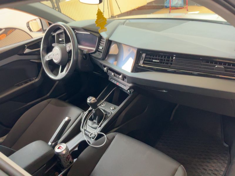 Audi A1 Sportback 35 TFSI — zdjęcie 12