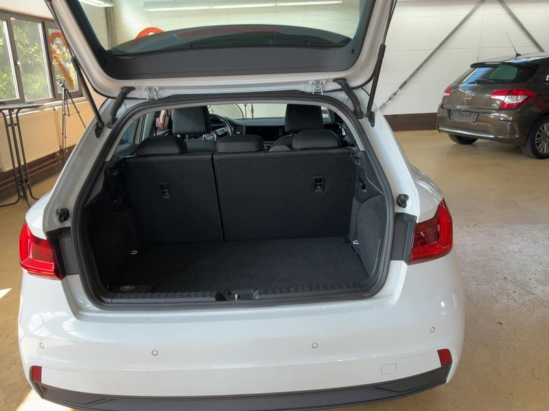 Audi A1 Sportback 35 TFSI — zdjęcie 10