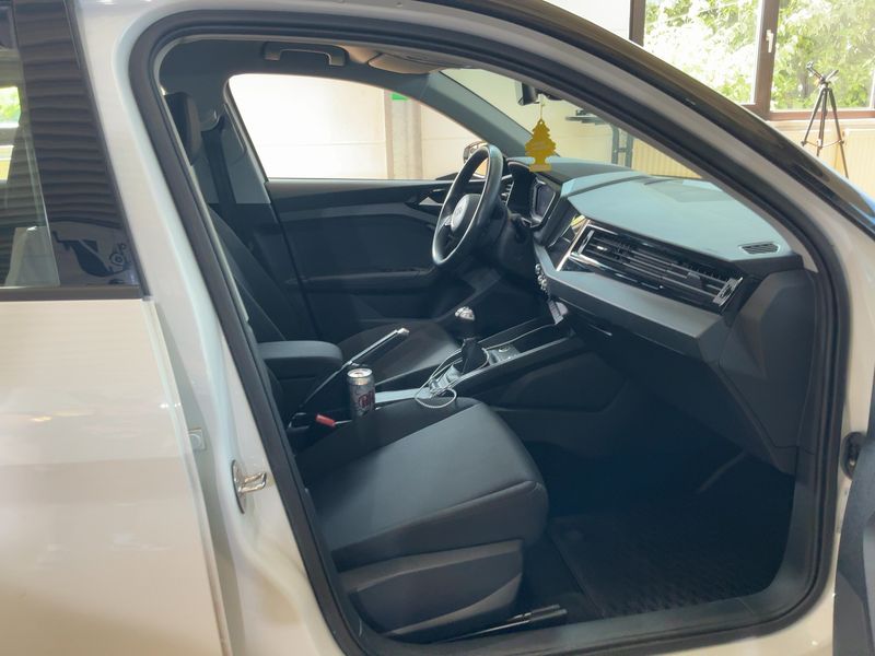Audi A1 Sportback 35 TFSI — zdjęcie 11