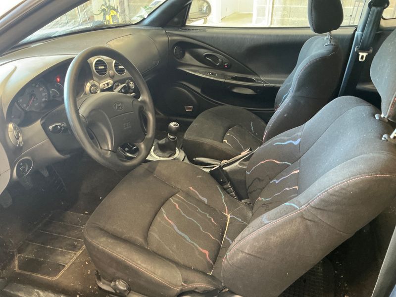 Hyundai Coupe 1.6 FX — zdjęcie 3