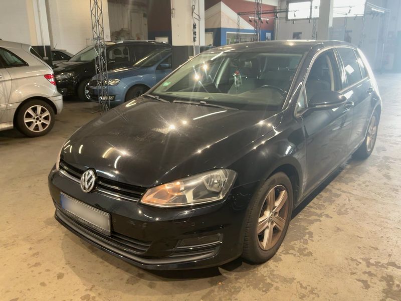 2013 Volkswagen Golf VII