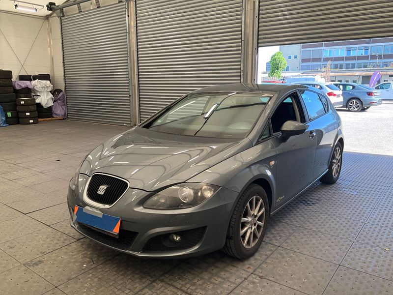Seat Leon 1.2 TSI Style Copa Ecomotive 2012 – снимка 1