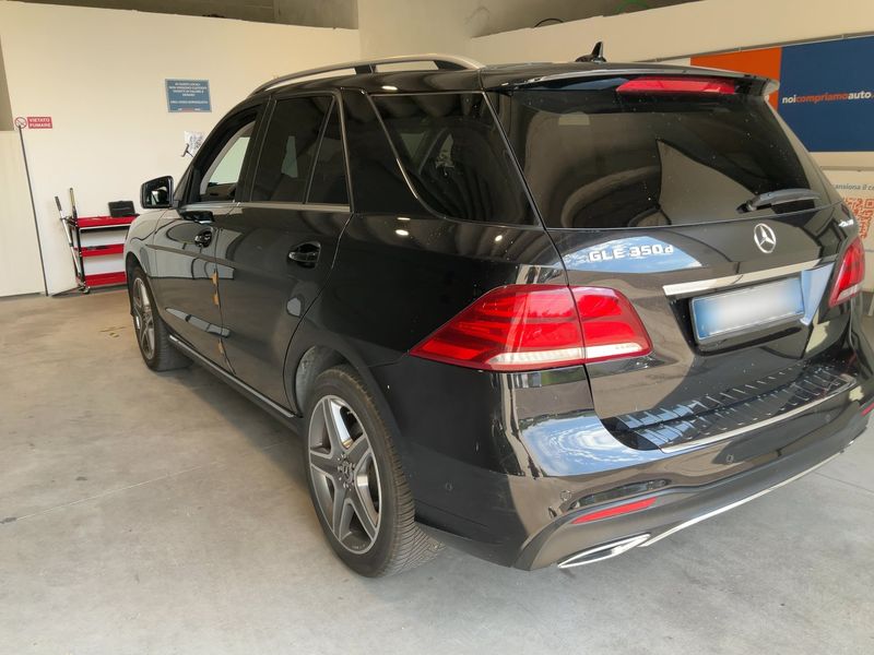 Mercedes-Benz GLE-Klasse GLE 350 d 4Matic Premium — zdjęcie 3