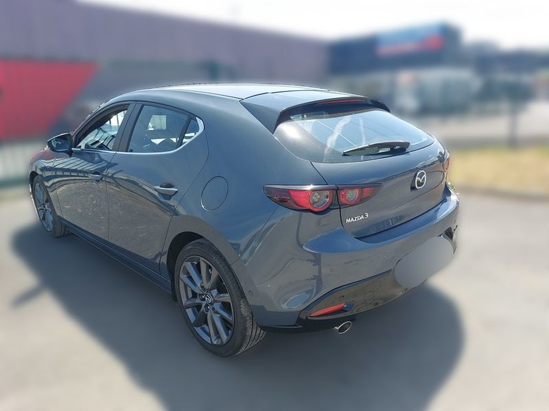 Mazda 3 2.0 Skyactiv-G Mild-Hybrid Style — zdjęcie 3