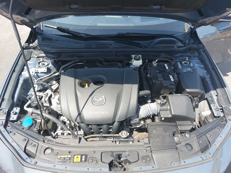 Mazda 3 2.0 Skyactiv-G Mild-Hybrid Style — zdjęcie 8