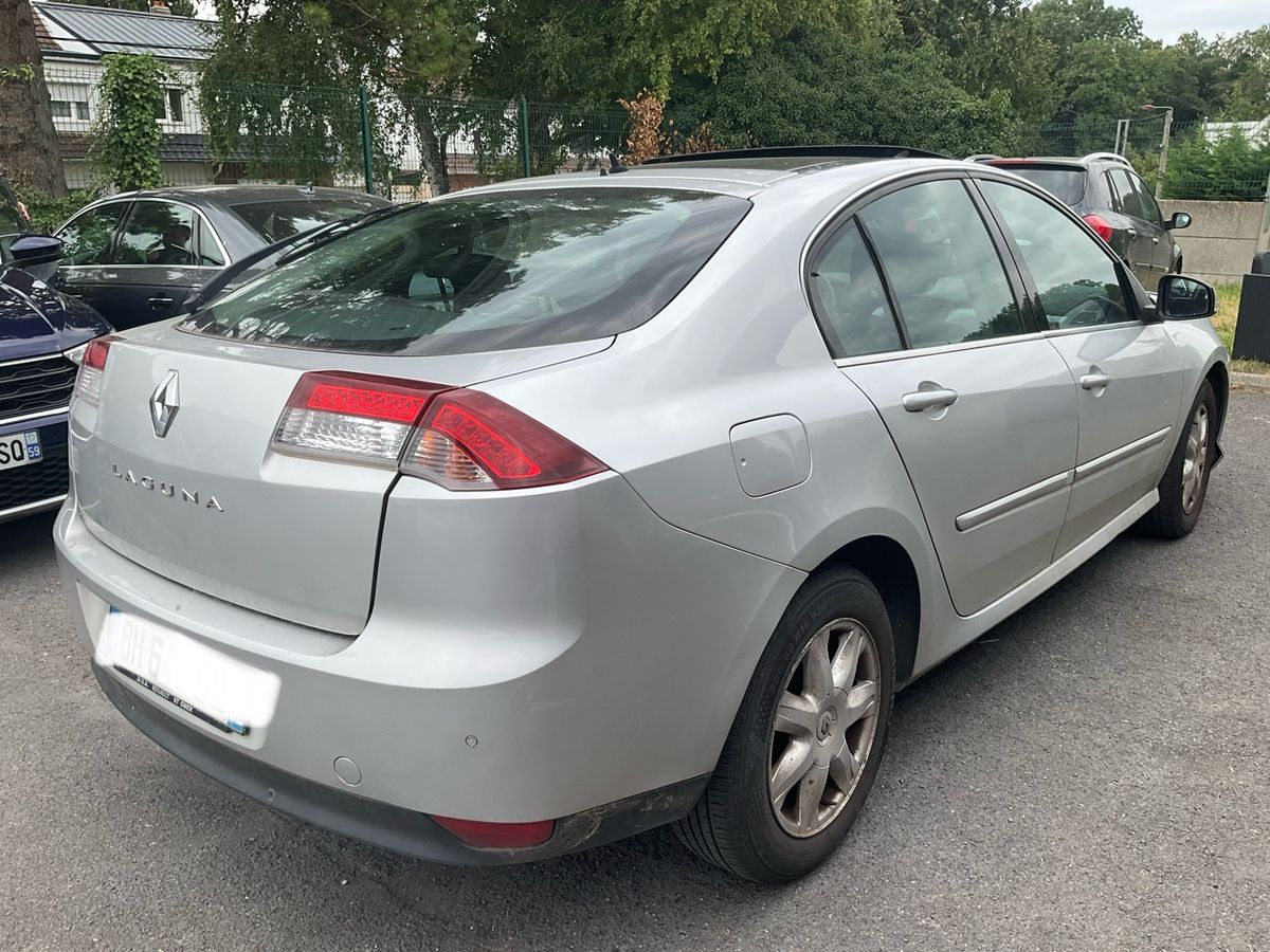 Renault Laguna 1.5 dCi Black Edition