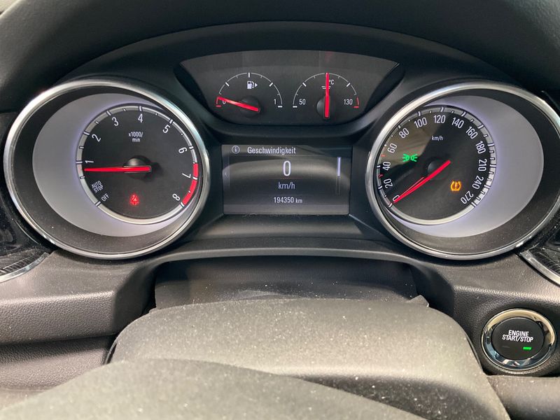 Opel Insignia Grand Sport 1.5 SIDI Turbo INNOVATION — zdjęcie 13