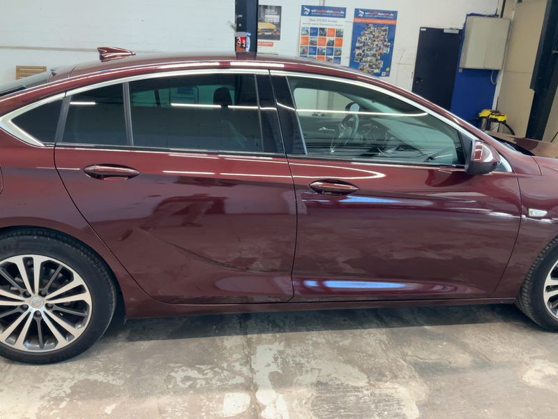Opel Insignia Grand Sport 1.5 SIDI Turbo INNOVATION — zdjęcie 7