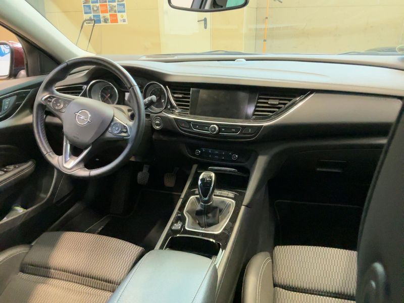 Opel Insignia Grand Sport 1.5 SIDI Turbo INNOVATION — zdjęcie 12