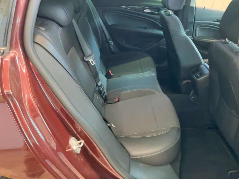 Opel Insignia Grand Sport 1.5 SIDI Turbo INNOVATION — zdjęcie 14