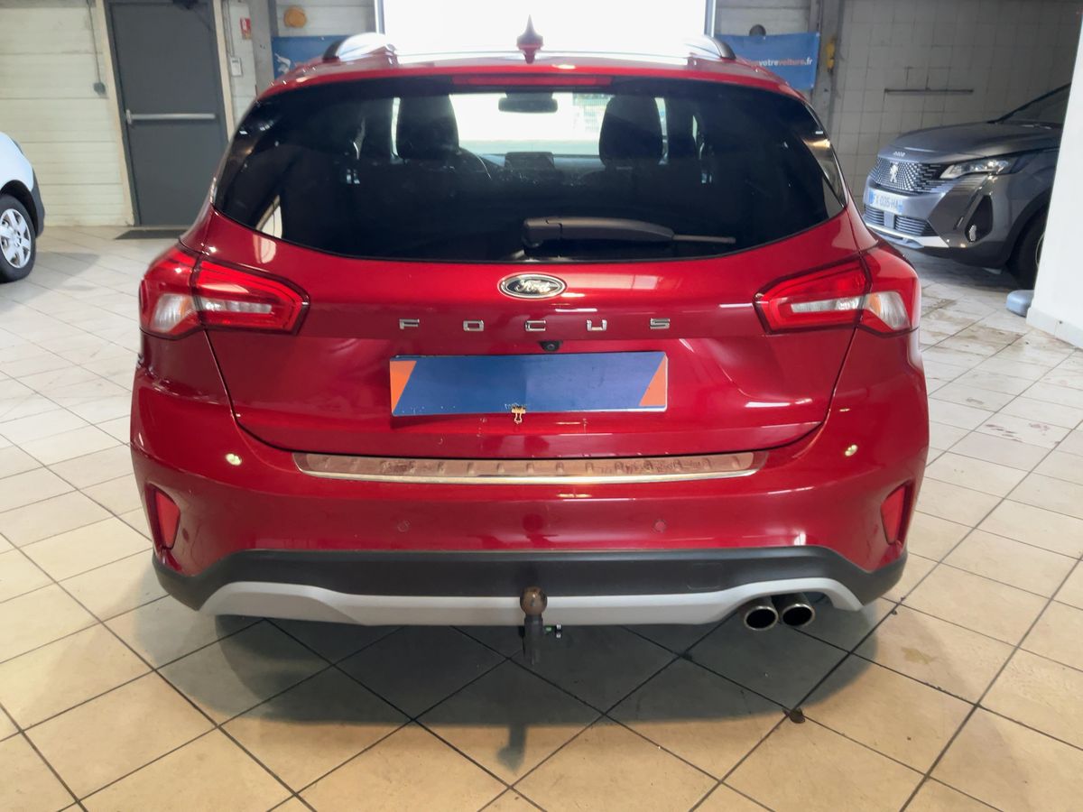 Ford Focus 2020 — photo 8