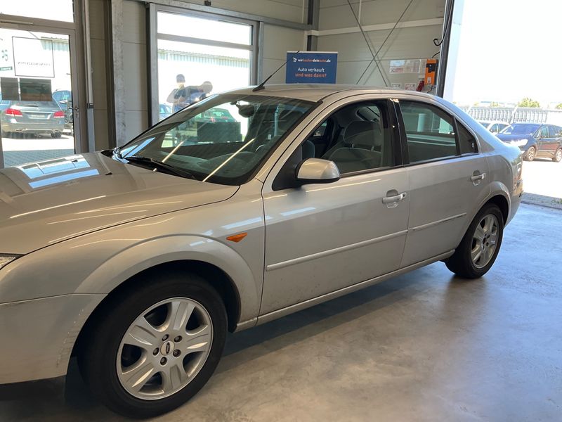 Ford Mondeo 1.8 Ghia