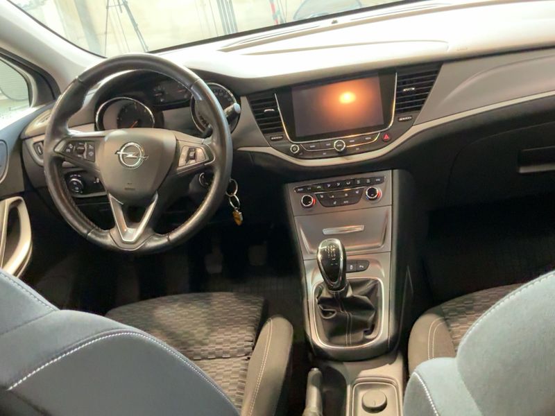 Opel Astra 1.6 CDTI DPF Business Start/Stop 2019 – снимка 17