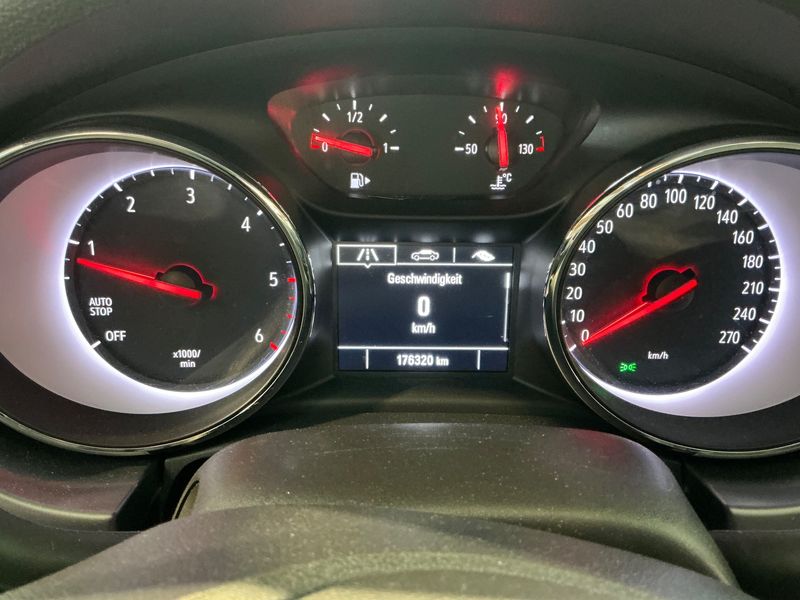 Opel Astra 1.6 CDTI DPF Business Start/Stop 2019 – снимка 18