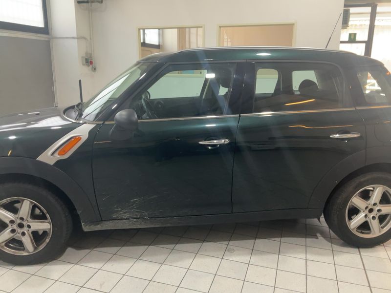 MINI Countryman One D — zdjęcie 4