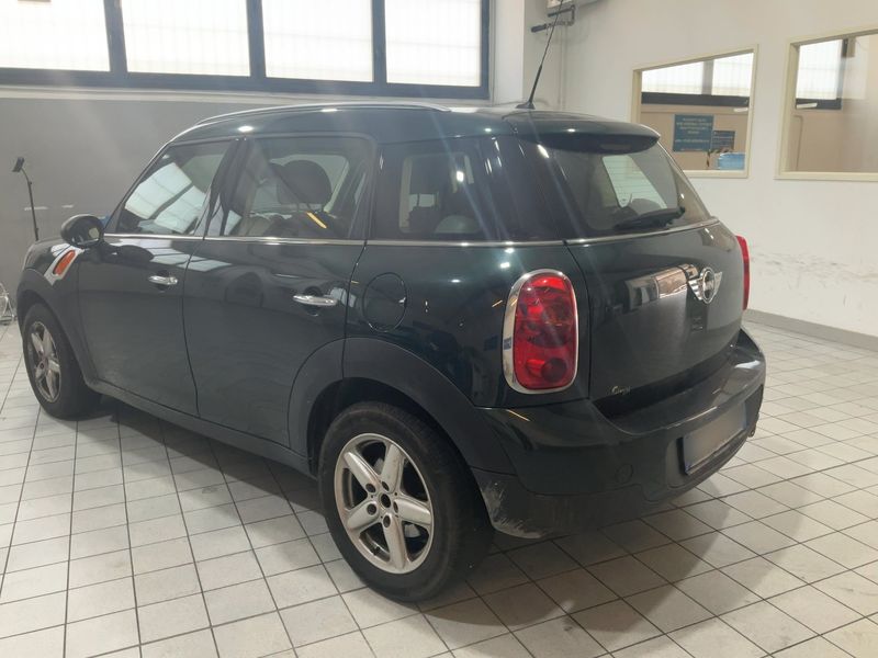 MINI Countryman One D — zdjęcie 3