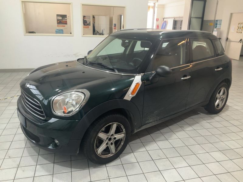 MINI Countryman One D — zdjęcie 2