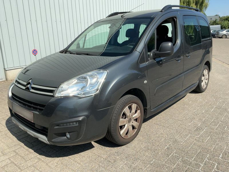Citroen Berlingo 1.2 e-THP XTR